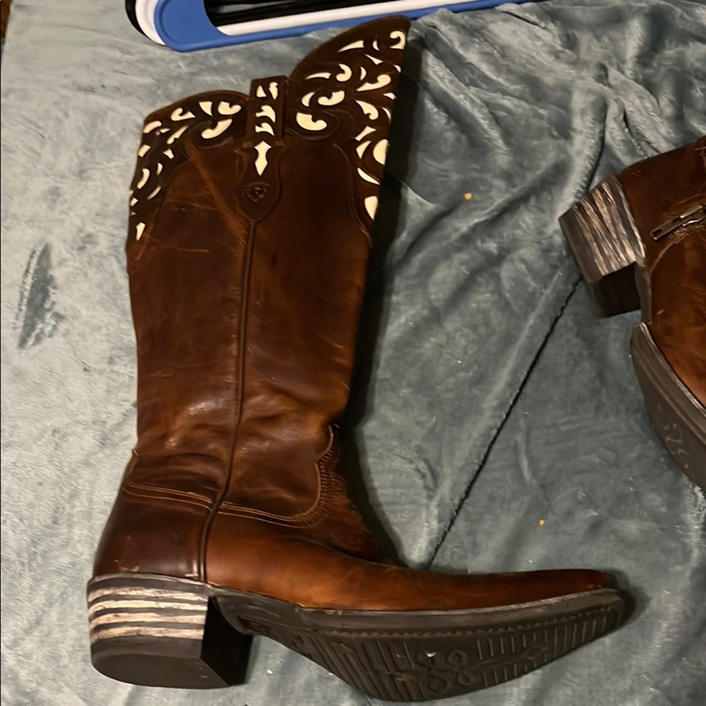 Ariat Hacienda Boots